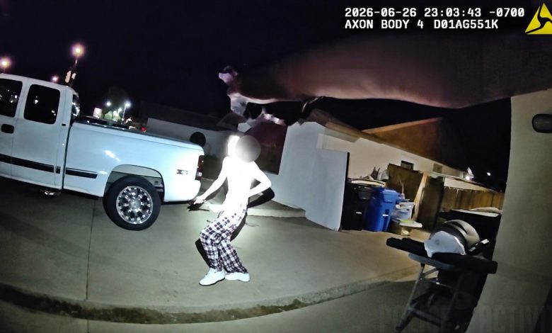 Phoenix Police Shoot Knife-Wielding Suspect Chasing After a Man