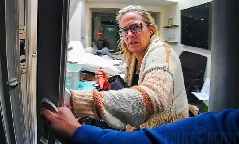 Woman Calls 911 for Heart Attack Then Charges Officers With Knife