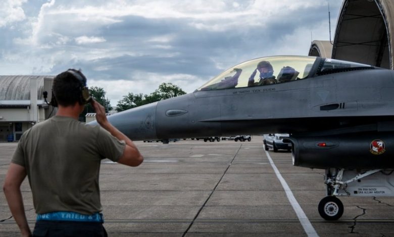 US Air Force begins piloted flights, autonomy tests for modified F-16s US Air Force begins piloted flights, autonomy tests for modified F-16s