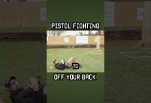 PISTOL FIGHTING OFF YOUR BACK #howto  #militaryeverything #airsoft #specialforces