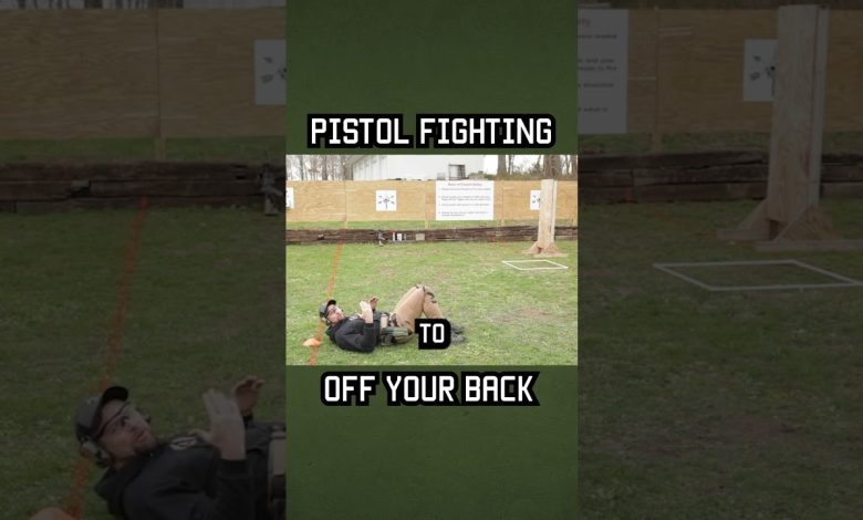 PISTOL FIGHTING OFF YOUR BACK #howto  #militaryeverything #airsoft #specialforces