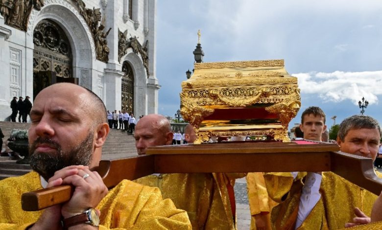 Russia sends bones of medieval warrior prince to Ukraine front to boost morale