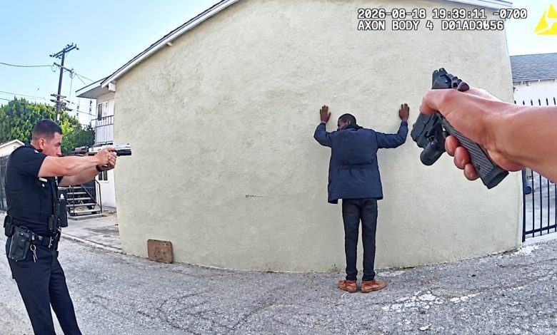 LAPD Cop Shoots at Suspect After He Aims an Airsoft Rifle