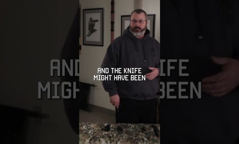How to CARRY YOUR KNIFE for SELF DEFENSE #selfdefense #knife #tacticalrifleman  #shorts