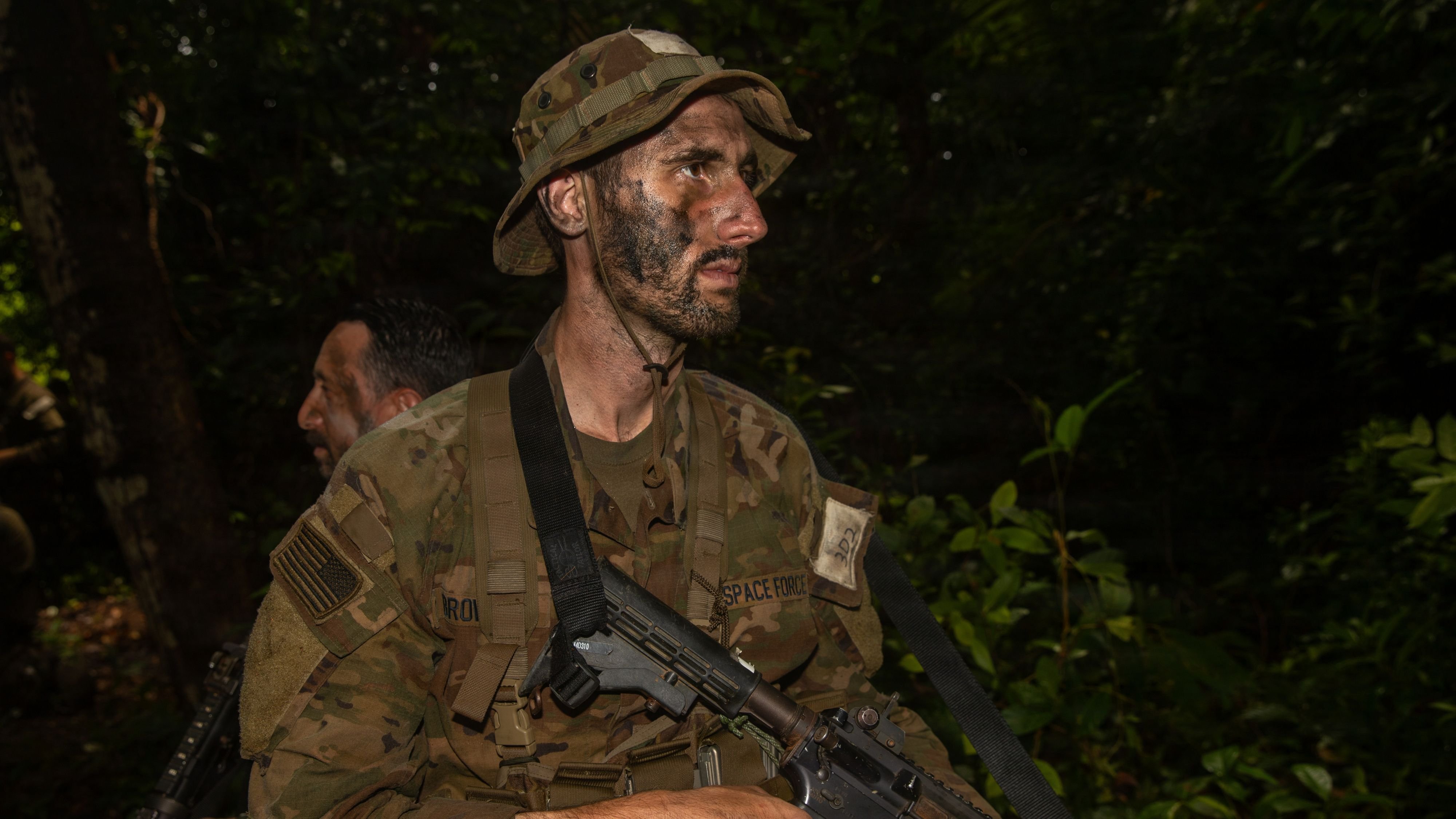 U.S. Space Force Stephen Brown, a student in the Jungle Operations Training Course-Panama, assigned to 392nd Combat Training Squadron, waits to start the Green Mile at Aeronaval Base Cristóbal Colón, Panamá, Sept. 24, 2026. The Green Mile pushes candidates to communicate, work and perform complex tasks under pressure to simulate real-world jungle tactical operations and survival. (U.S. Army photo by Pfc. Oshon Trowbridge)