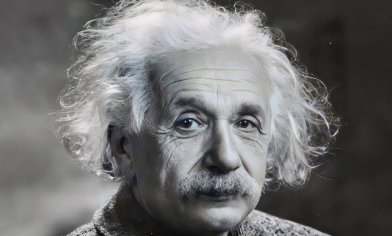 Albert Einstein did not write the letter that started the Manhattan Project. Leo Szilard did. Einstein signed it, because his name was the only one Roosevelt would read. Albert Einstein did not write the letter that started the Manhattan Project. Leo Szilard did. Einstein signed it, because his name was the only one Roosevelt would read.