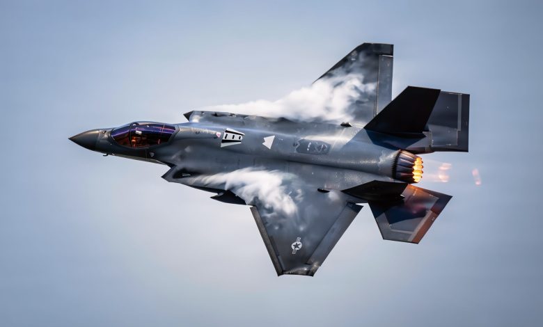 Canada Can Wait Until 2029 to Announce Its F-35 Fighter Decision. The Bigger Problem: It Cannot Wait to Start Flying Them Canada Can Wait Until 2029 to Announce Its F-35 Fighter Decision. The Bigger Problem: It Cannot Wait to Start Flying Them