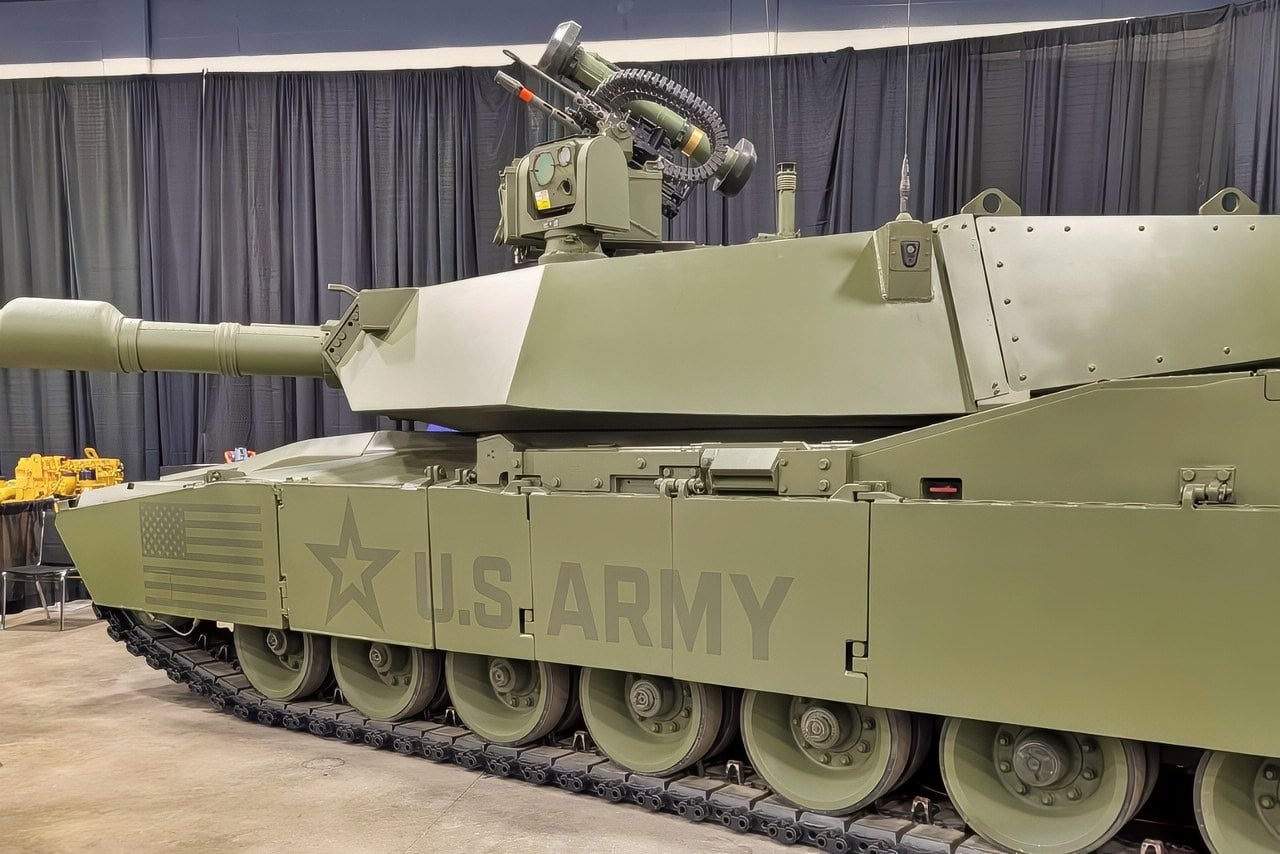 M1E3 Tank at the Detroit Auto Show. Image Credit: Creative Commons.
