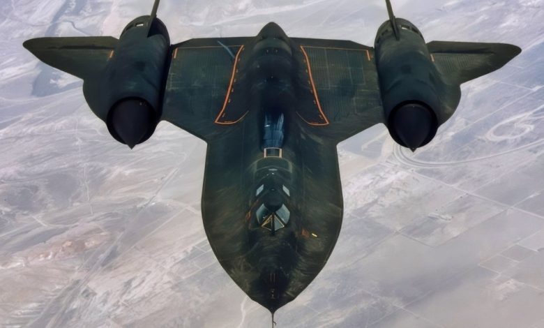 Over 4,000 Missiles Failed to Hit a Single US Air Force Mach 3.2 SR-71 Blackbird. Speed Was the Only Way to Survive as It Had No Weapons to Fire Back