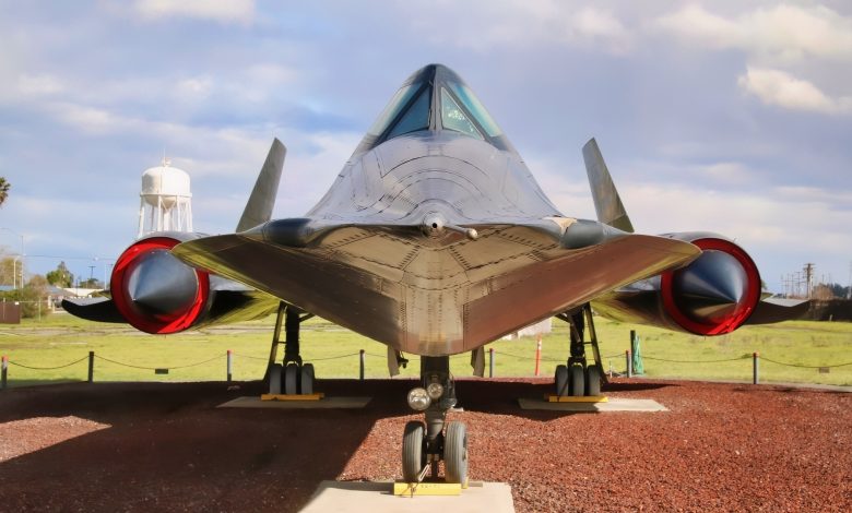 ‘My Heart Stopped’: A US Air Force SR-71 Pilot Recalls Doing a Blackbird Super Low Pass at a Speed of Just 152 Knots ‘My Heart Stopped’: A US Air Force SR-71 Pilot Recalls Doing a Blackbird Super Low Pass at a Speed of Just 152 Knots