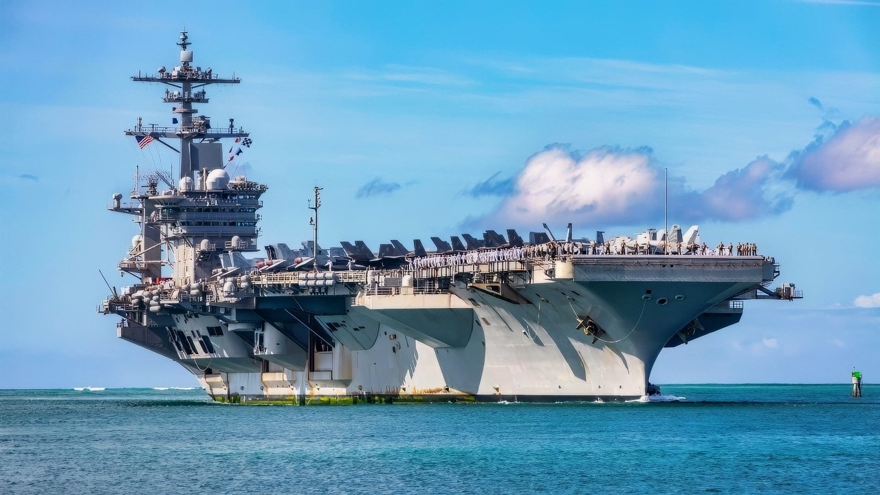 Supercarrier Nimitz-Class U.S. Navy
