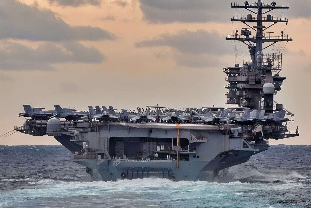 (Jan. 31, 2019) The Nimitz-class aircraft carrier USS Dwight D. Eisenhower (CVN 69) transits the Atlantic Ocean. Eisenhower is conducting operations in the Atlantic Ocean as part of Carrier Strike Group 10. (U.S. Navy photo by Mass Communication Specialist 3rd Class Kody A. Phillips/Released)