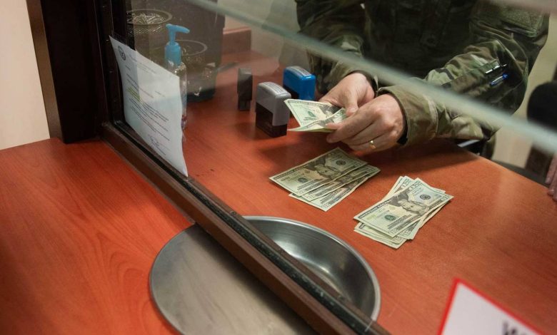 Army and Navy Reservists Accuse Government of Withholding Pay Owed to Federal Employees