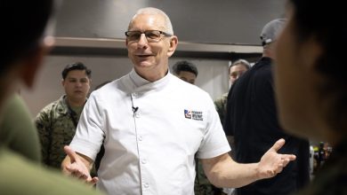 Bomber crews need better food options, says Chef Robert Irvine