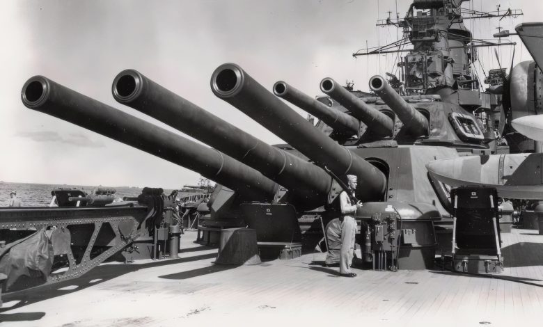32,300 Tons, 12 14-Inch Guns, 16 5-Inch Guns: The US Navy Rebuilt USS California for 25 Months After Pearl Harbor. She Fired 63 Shells in History’s Last Battleship Duel
